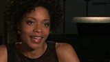 007 Legends : Naomie Harris au micro