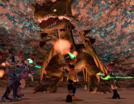 PSO + Shining Force... sur DS ! Phstdc007