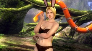 Dead or Alive 5 : DLC bikinis ou à poils Dead or Alive 5 : DLC bikinis ou à poils