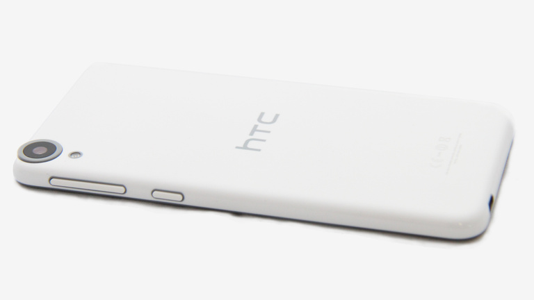 HTC Desire 820, nos impressions : Le plastique, ce n'est pas (toujours) fantastique HTC Desire 820, nos impressions : Le plastique, ce n'est pas (toujours) fantastique