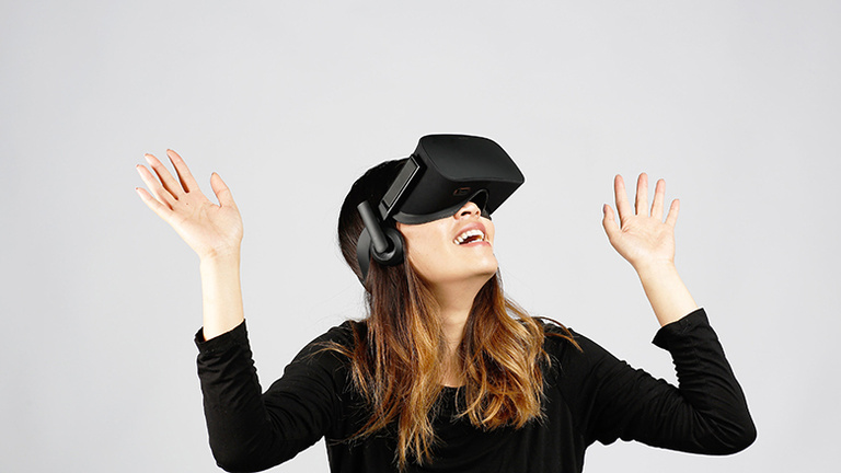 Oculus recrute : 100 nouveaux postes ouverts dans la VR