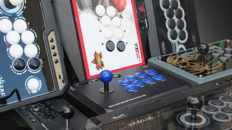 Comparatif : 12 sticks arcade à l'essai, entre 30 et 300€