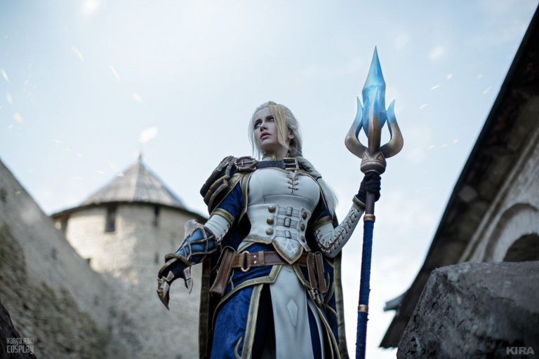 WarCraft : l'une des meilleures cosplayeuses du monde s'attaque au jeu de Blizzard WarCraft : l'une des meilleures cosplayeuses du monde s'attaque au jeu de Blizzard