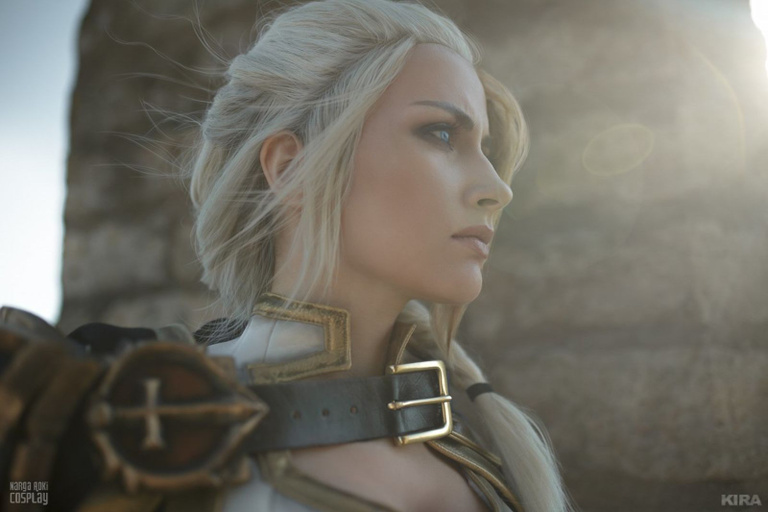 WarCraft : l'une des meilleures cosplayeuses du monde s'attaque au jeu de Blizzard WarCraft : l'une des meilleures cosplayeuses du monde s'attaque au jeu de Blizzard