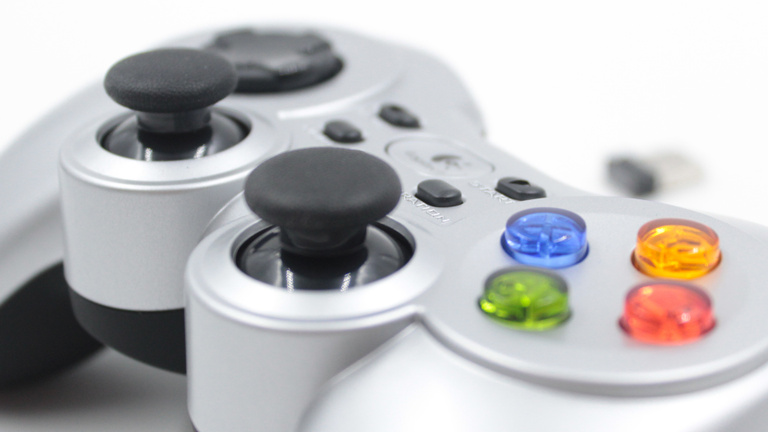 Comparatif : 14 manettes / gamepads à l'essai, pour consoles ou PC