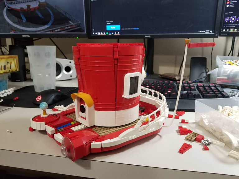 Super Mario Odyssey : il construit le vaisseau du plombier en LEGO