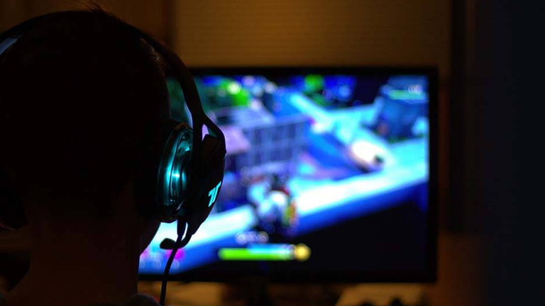 Devenir streamer : Comment diffuser ses parties sur le net (Twitch, etc.) ?