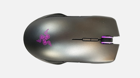 Test Razer Lancehead sans-fil : Pas facile d'être une souris gamer en 2017