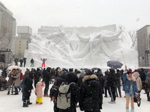 Final Fantasy XIV : le jeu se paye une énorme sculpture de neige au festival de Sapporo !