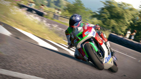 TT Isle of Man : Un jeu de moto légendaire ?
