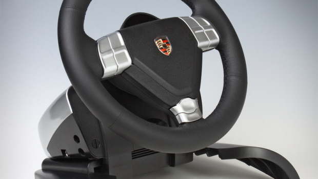 Un volant Porsche pour PC et PS3