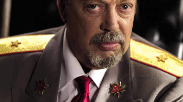 Alerte Rouge : interview Tim Curry