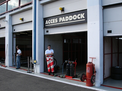 Magny-Cours ou la passion de la grosse cylindrée