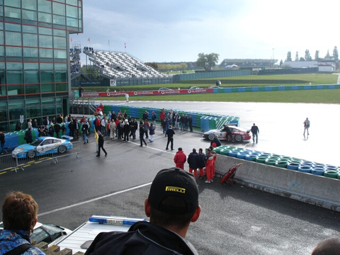 Magny-Cours ou la passion de la grosse cylindrée