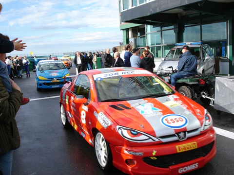 Magny-Cours ou la passion de la grosse cylindrée