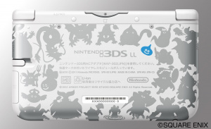 Une 3DS XL aux couleurs de Dragon Quest Monsters 2