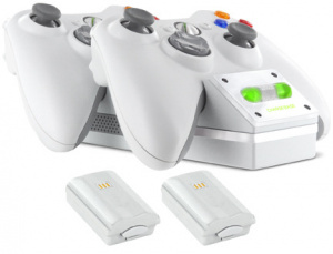 Un Charge Base pour les manettes Xbox 360 sans-fil