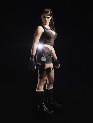 La nouvelle Lara Croft : deux photos de plus