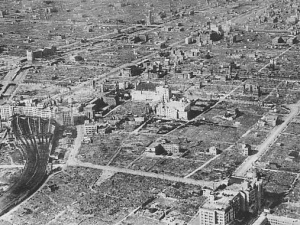 1945 : Réparer dans l'après-guerre
