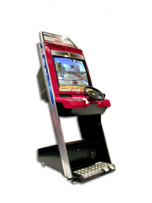La borne d'arcade Outrun 2006 en image