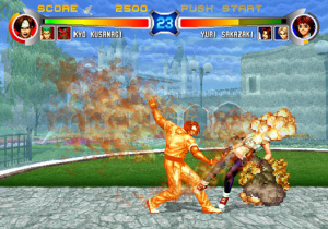 The King Of Fighters '94 Re-Bout frappe dans le tas