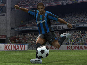 Images : Pro Evolution Soccer 6 s'offre Adriano