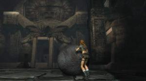 Images : Lara Croft défile sur tous les supports