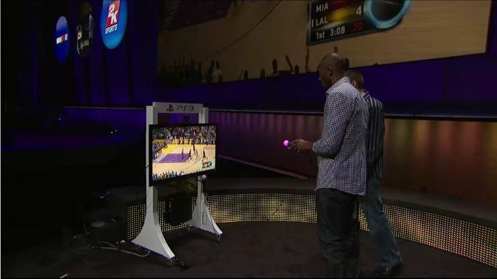 http://image.jeuxvideo.com/imd/c/conf_sony_2011_09.jpg