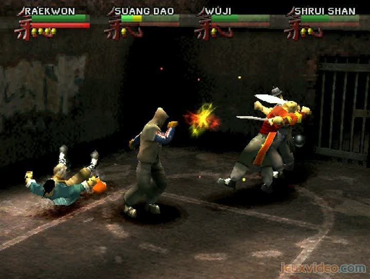 Gameplay WuTang Shaolin Style Combat à 1 contre 3. Gameplay WuTang Shaolin Style Combat à 1 contre 3.