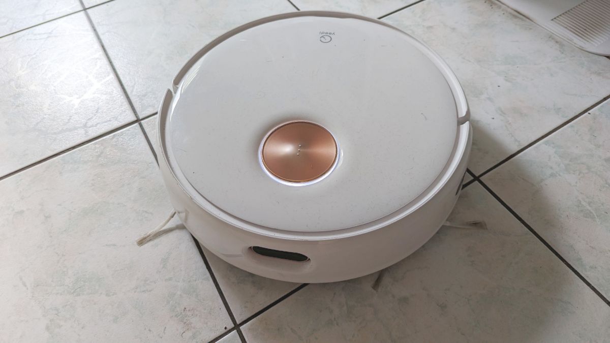 Test yeedi Floor 3 Station : Notre avis sur le robot aspirateur laveur de  sol le plus sexy du marché –