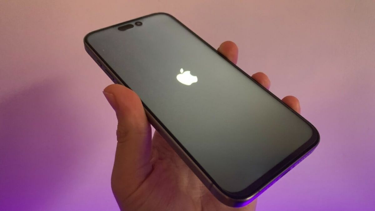 “Be careful when ordering from the Apple Store”: buys iPhone 15 Pro Max from the official website and receives a hackneyed fake phone with Android!