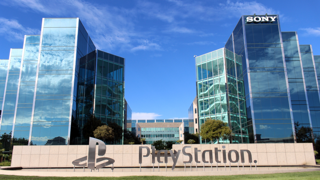 Le début d'une nouvelle ère chez PlayStation Un seul homme n'est plus suffisant pour affronter les défis de la PS5 