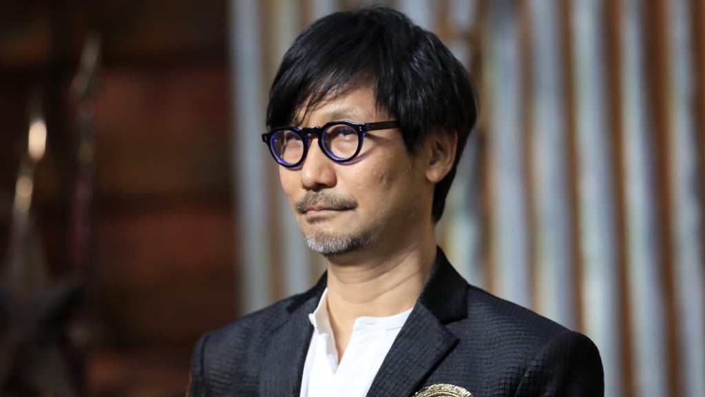 Il est incroyable Hideo Kojima adore cet acteur hollywoodien rencontré à Cannes : il a interprété Batman Il est incroyable Hideo Kojima adore cet acteur hollywoodien rencontré à Cannes : il a interprété Batman