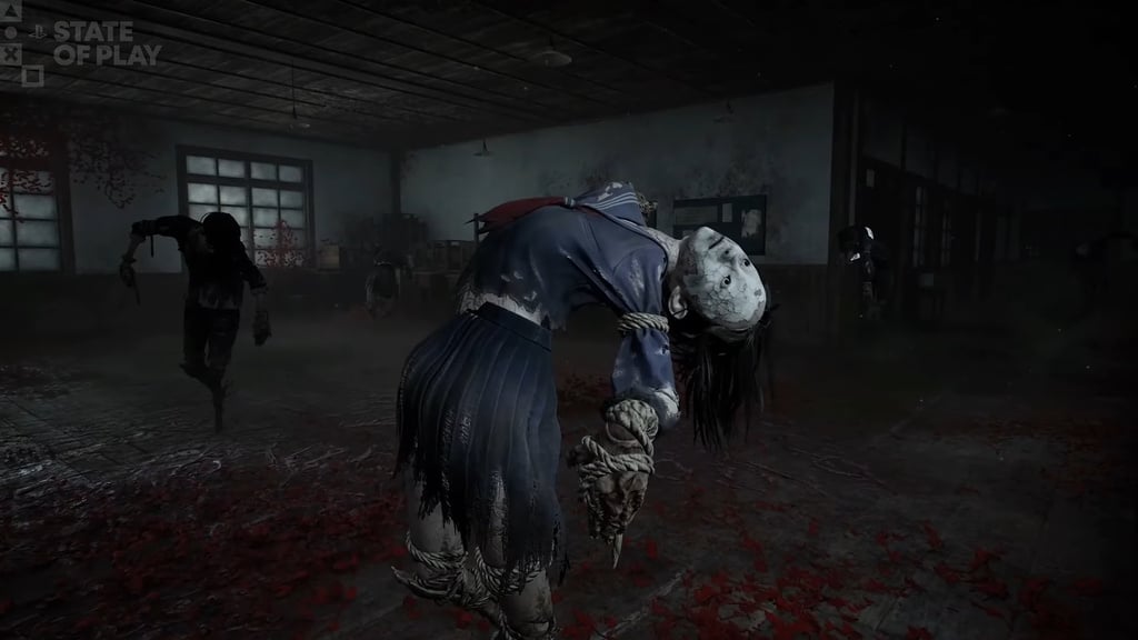 Silent Hill f a une date de sortie et son gameplay sur PS5 et tout simplement terrifiant...