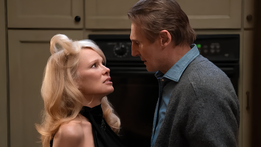 Liam Neeson et Pamela Anderson enchaînent les gags hilarants dans cette bande-annonce de Y a-t-il un flic pour sauver le monde