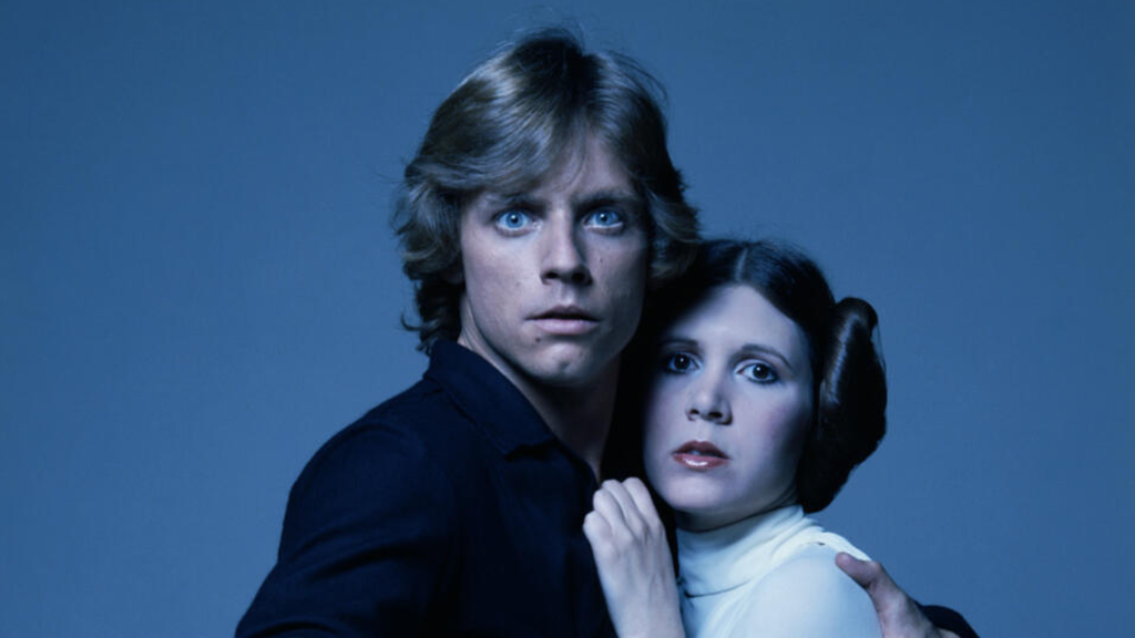 J'ai eu un problème Luke et Leia sont devenus frère et soeur dans Star Wars afin de justifier ce point de scénario J'ai eu un problème Luke et Leia sont devenus frère et soeur dans Star Wars afin de justifier ce point de scénario