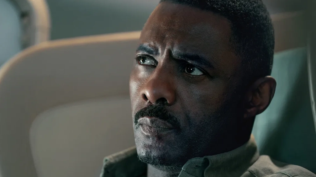 La star de Cyberpunk 2077 Idris Elba rejoint Netflix dans ce thriller sous haute tension : un missile menace les Etats-Unis en 2025