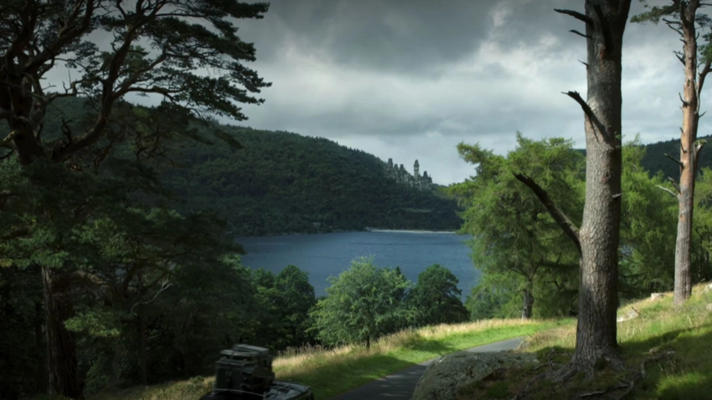 Netflix : cette série à succès apparaît 2 fois dans le Top 10 des shows les plus visionnés de tous les temps, la saison 5 de Stranger Things a la pression…