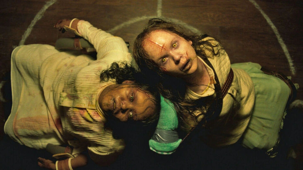 L'actrice la plus lucrative d'Hollywood ressuscite une des plus grandes saga d'horreur... Après les dinos, les démons !