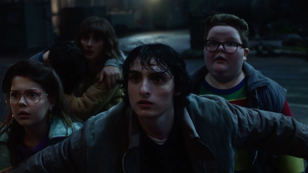 Stranger Things : cet acteur est l’une des révélations de la saison 5, les gens ne le lâchent plus et lui proposent même de l’argent… en échange de spoilers