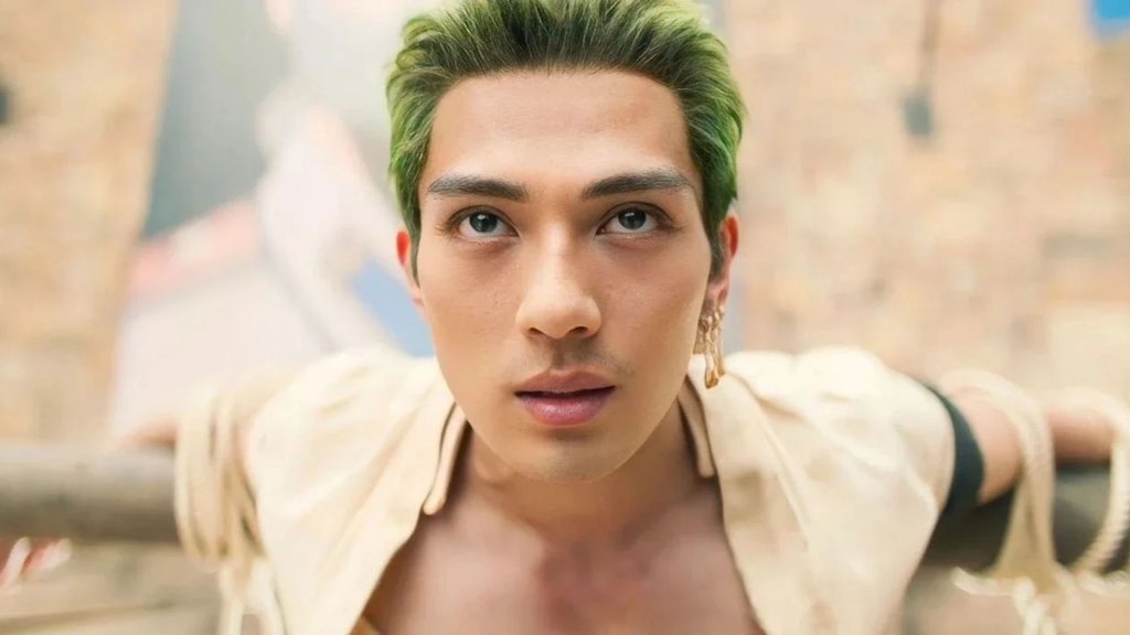 "J'aurai 80 ans" L'acteur qui incarne Zoro dans One Piece rêve de voir cet arc narratif adapté dans la série live action, mais craint d'être bien trop vieux