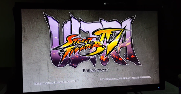 Ultra Street Fighter IV arrive sur PS4... en boitant