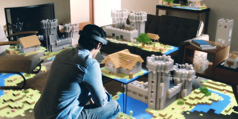 HoloLens : la V1 s'adresse d'abord aux entreprises et aux développeurs