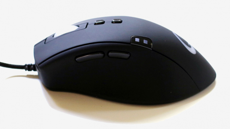 Test Qpad 8K Laser Pro Gaming Mouse : Une mise à jour à minima.