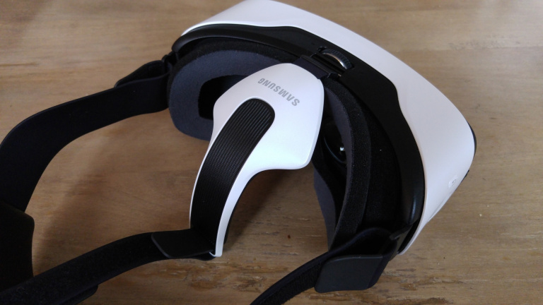 Gear VR : notre avis sur le premier casque de réalité virtuelle de Samsung