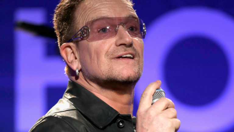U2 débarque dans Rock Band 4 pour deux titres, et plus si affinité...