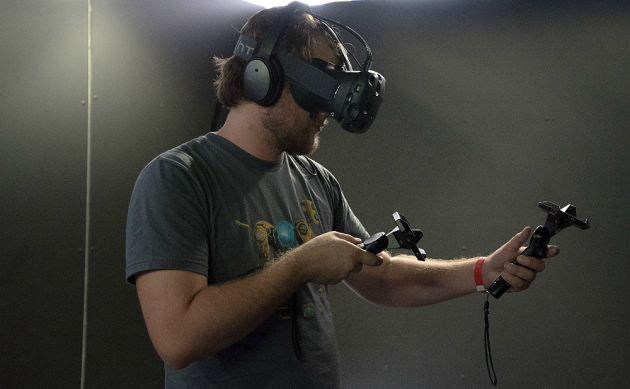 Réalité Virtuelle : Le HTC Vive à l'essai chez NVIDIA