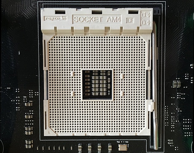 Le futur socket AM4 d’AMD s'offre une petite séance photo