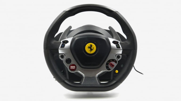 Test du volant Thrustmaster TX Racing Wheel Ferrari 458 Italia Edition : Le déséquilibre en force
