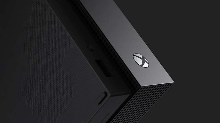 Xbox One X : "c'est comme un PC surpuissant encastré dans une petite boite"